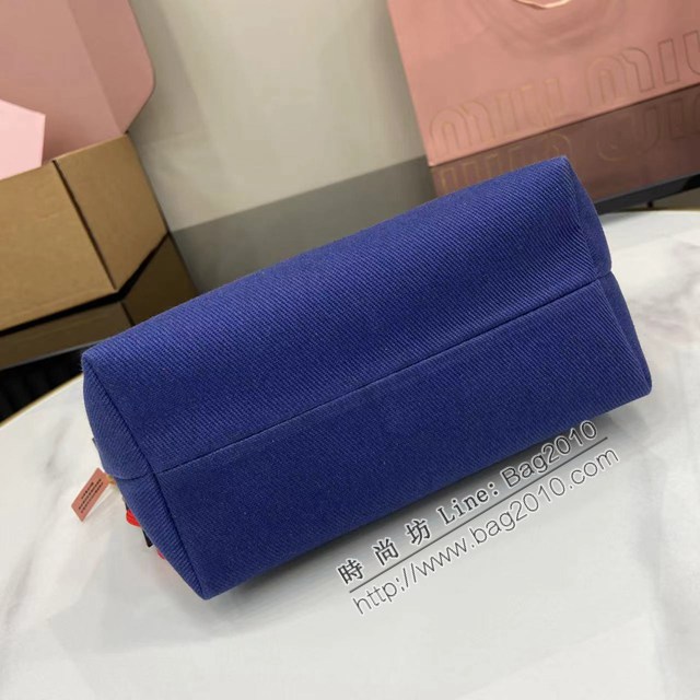 MIU MIU專櫃繆繆最新款帆布飯盒包肩背包 jh2939型號：5NE841